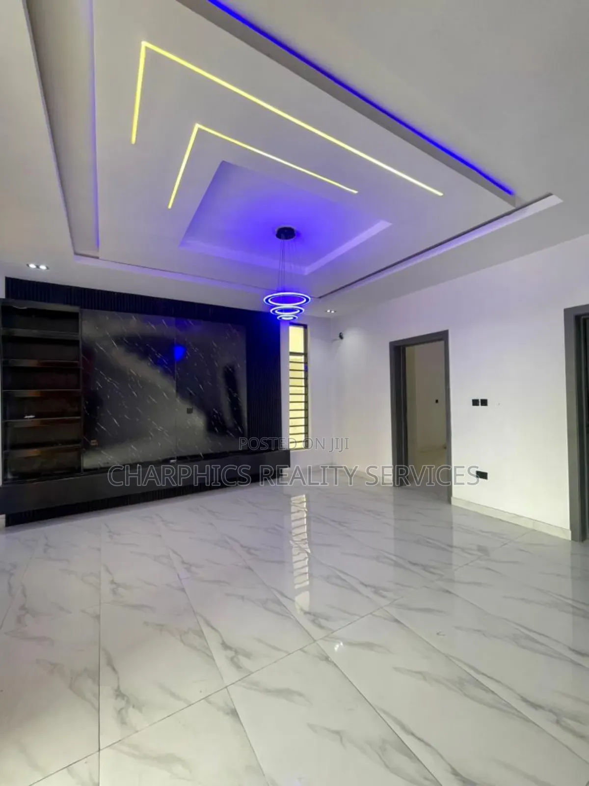 4bdrm Duplex in Ikota for sale