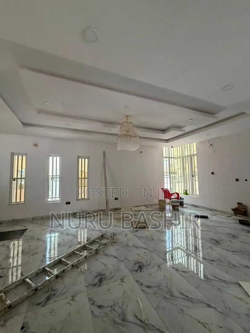 4bdrm Duplex in Carlton Gate Estate, Akobo for sale