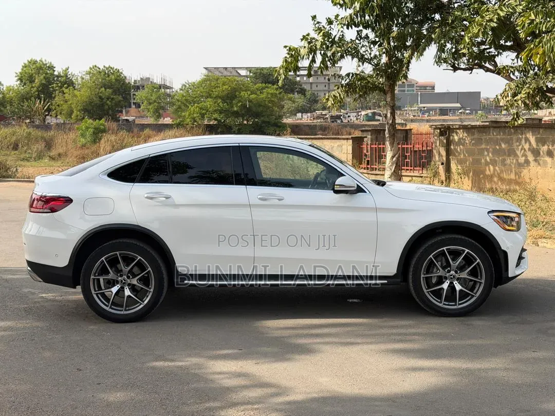Mercedes-Benz GLC-Class 2022 White