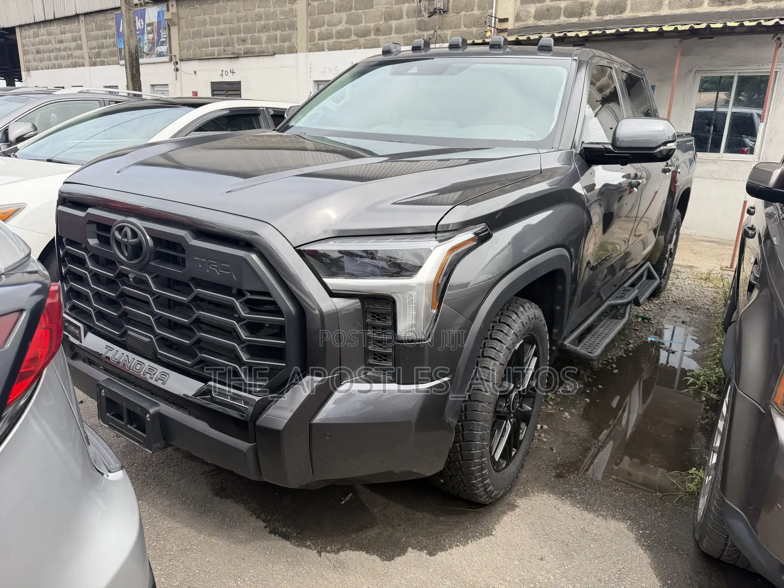 Toyota Tundra 2024 Black