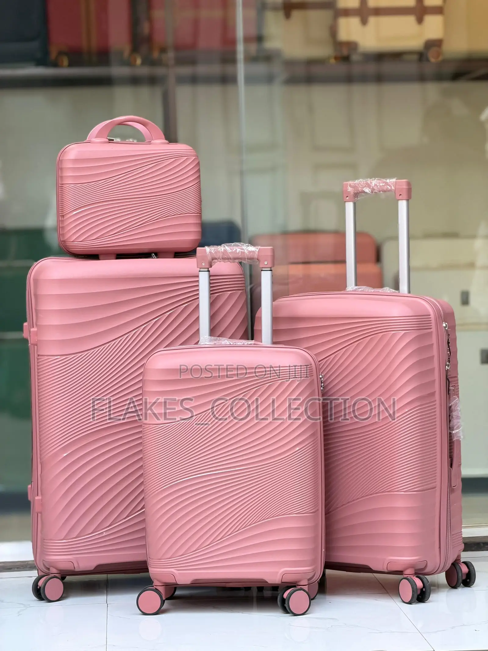 Flake Luggage Durable Box