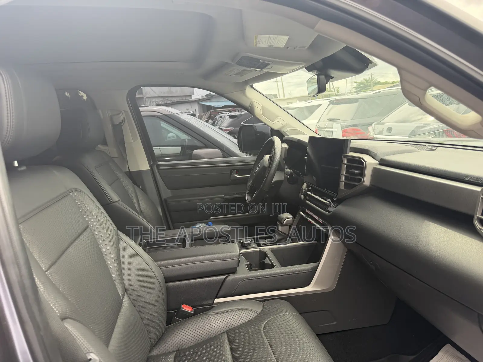 Toyota Tundra Platinum CrewMax 5.5' Bed 2024 Black