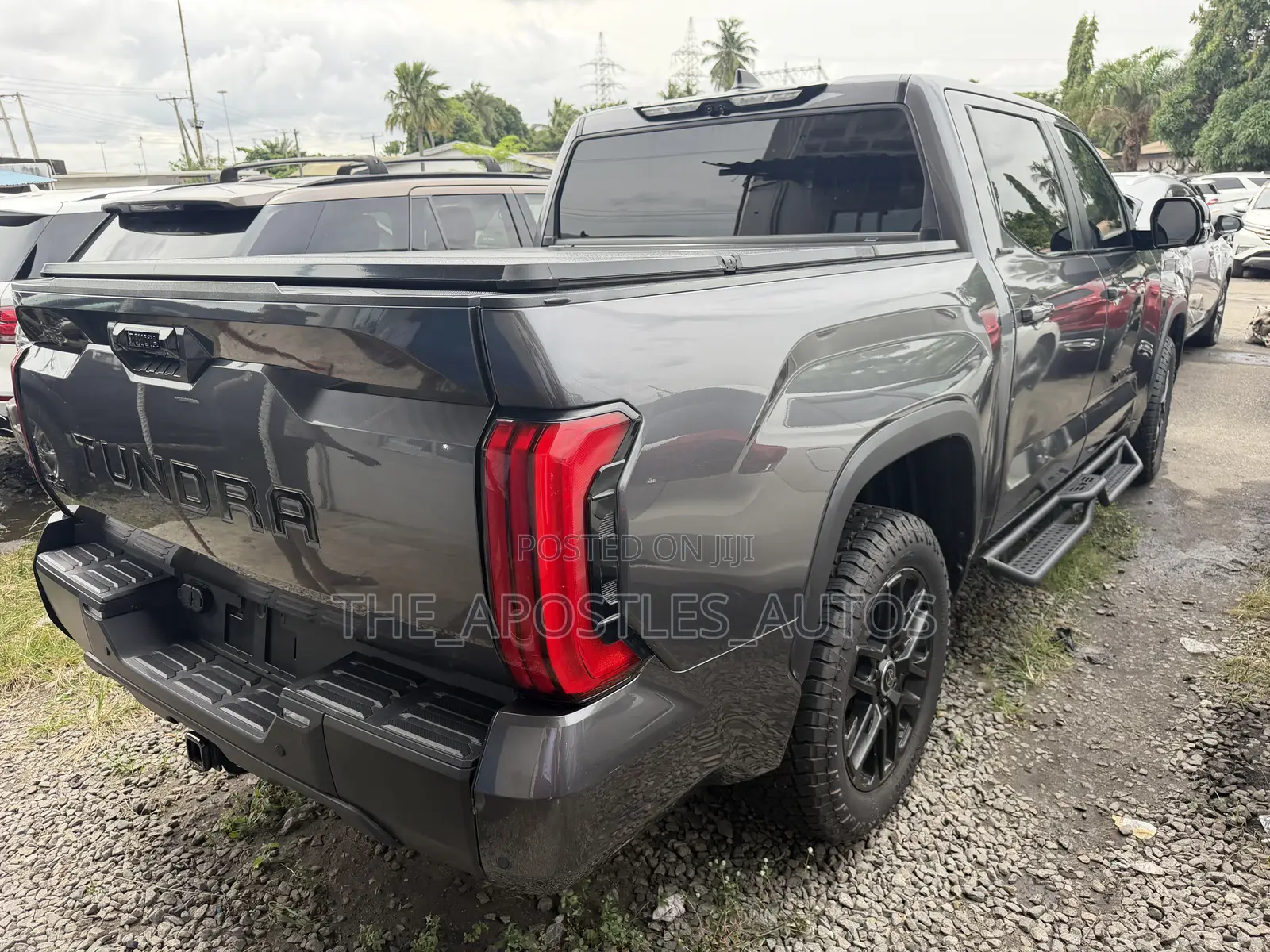 Toyota Tundra Limited CrewMax 5.5' Bed 2024 Black