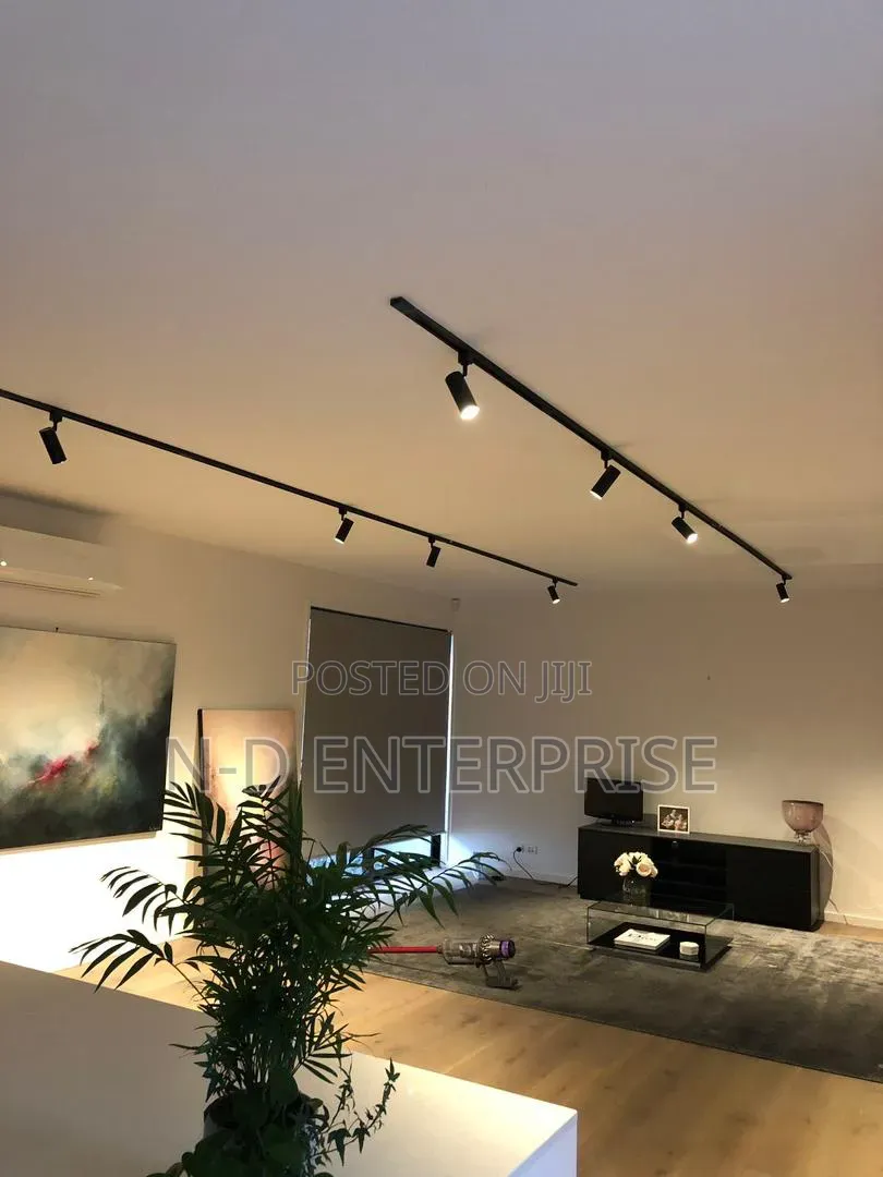 Four in One 20watt Track Light With Rail