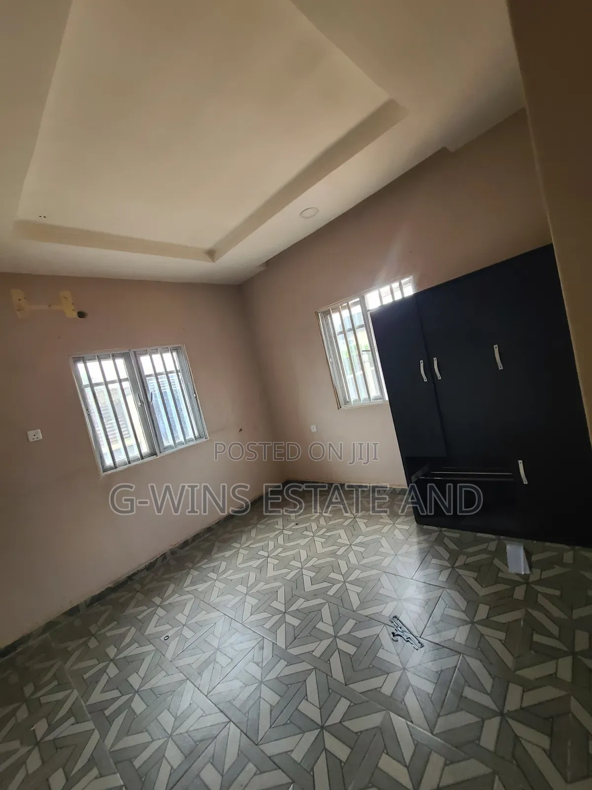 2bdrm Block of Flats in Aruogba Off Airport for rent