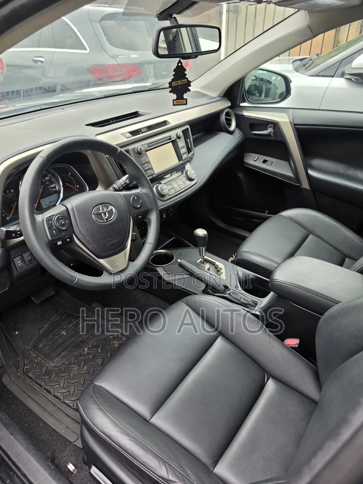 Toyota RAV4 Limited 4dr SUV AWD (2.5L 4cyl 6A) 2014 Black