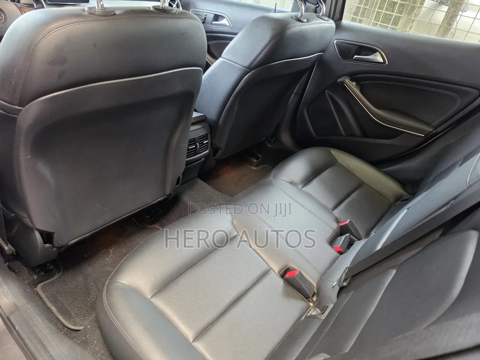 Mercedes-Benz GLA 250 2015 Gray