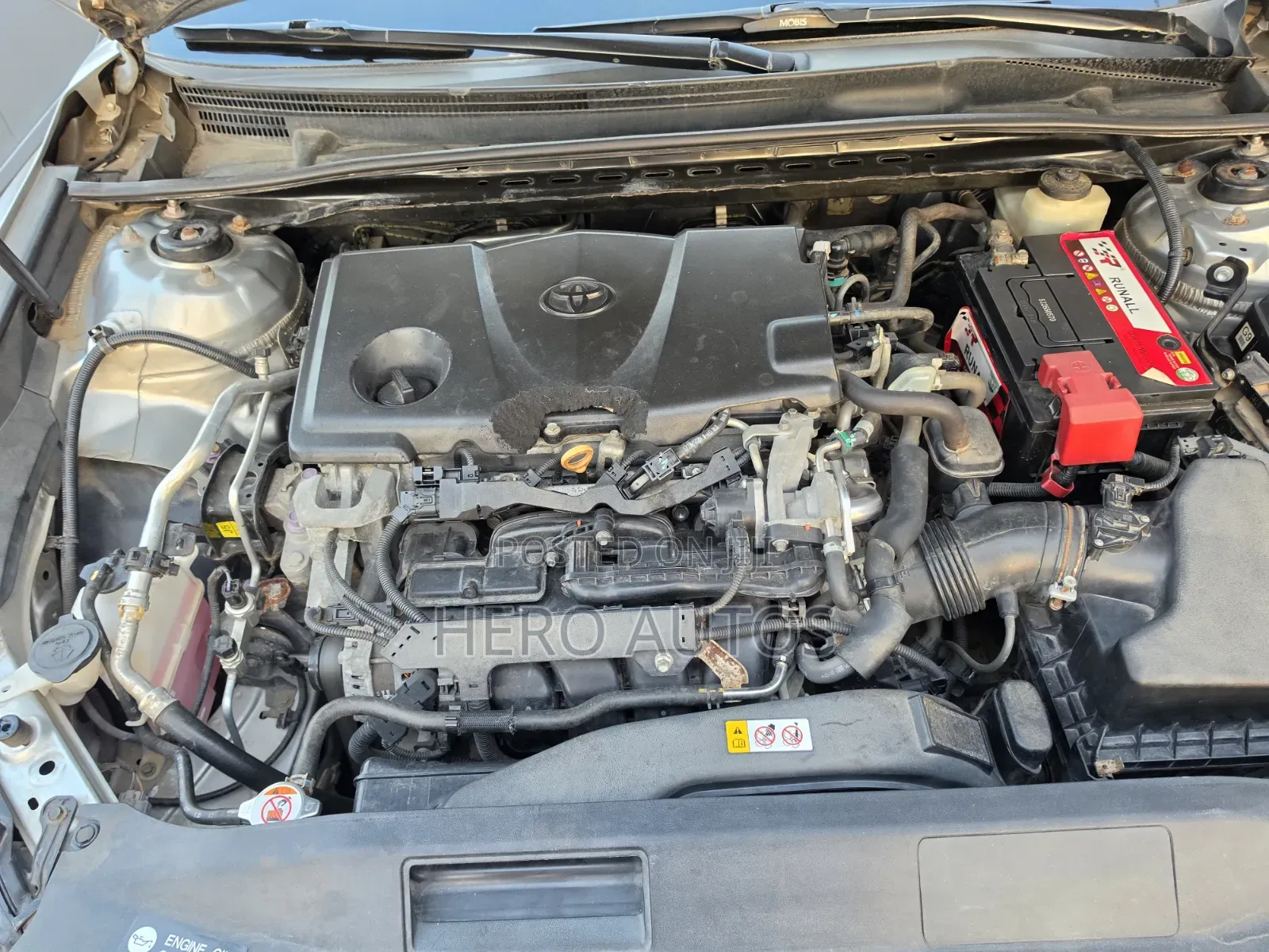 Toyota Camry LE FWD 2020 Silver