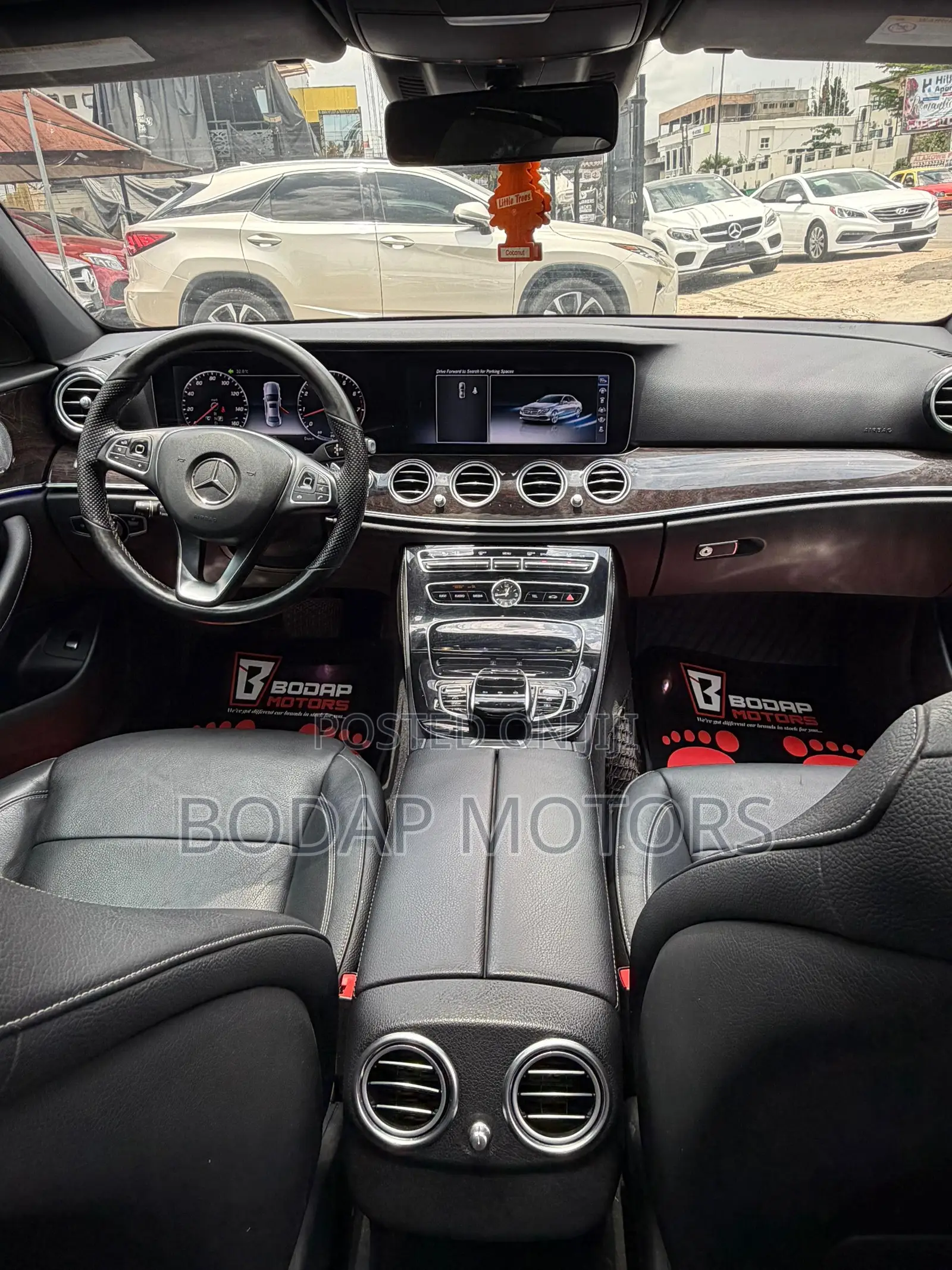 Mercedes-Benz E400 2017 White