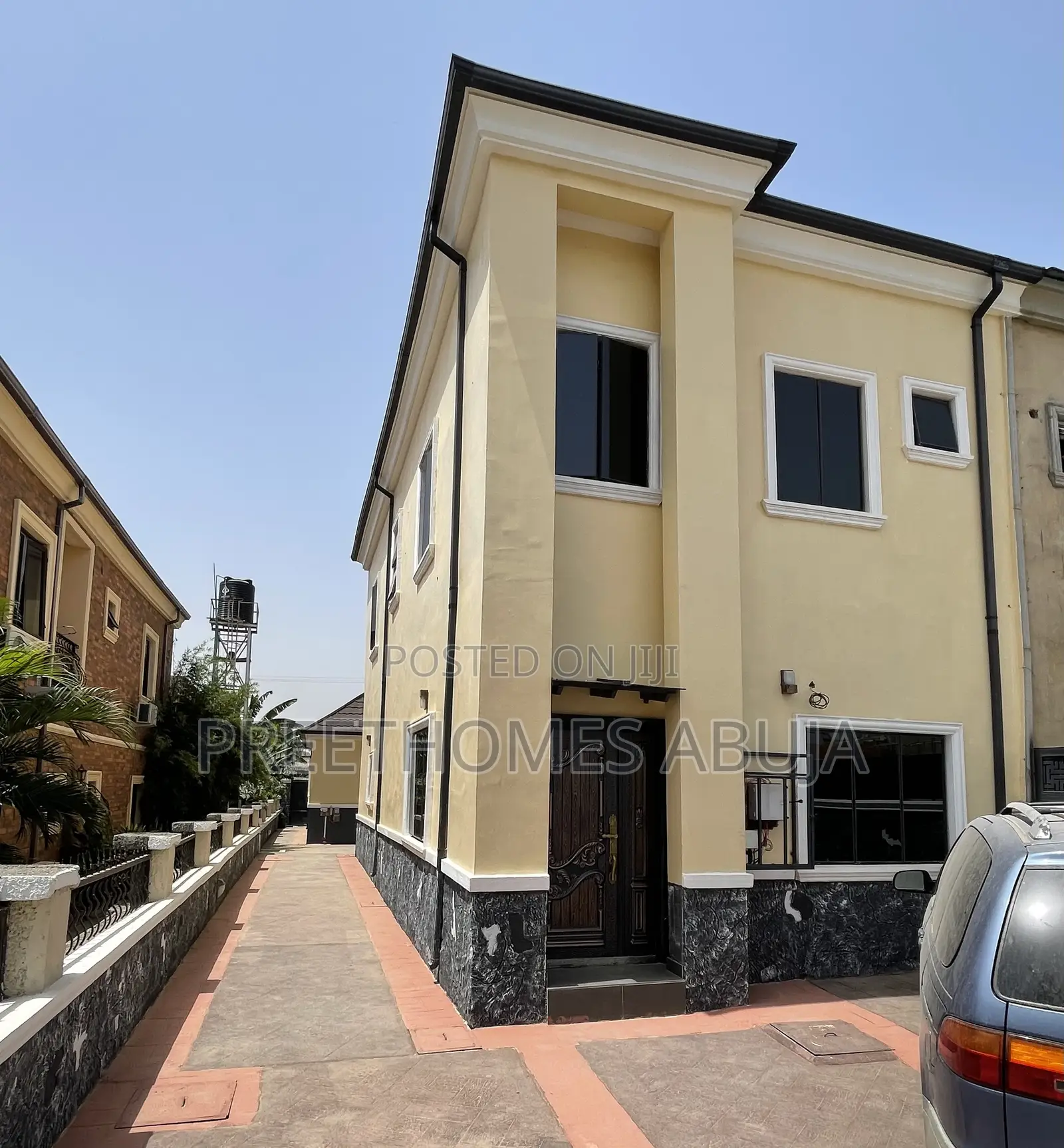 Semi-Detached Terrace for Sale