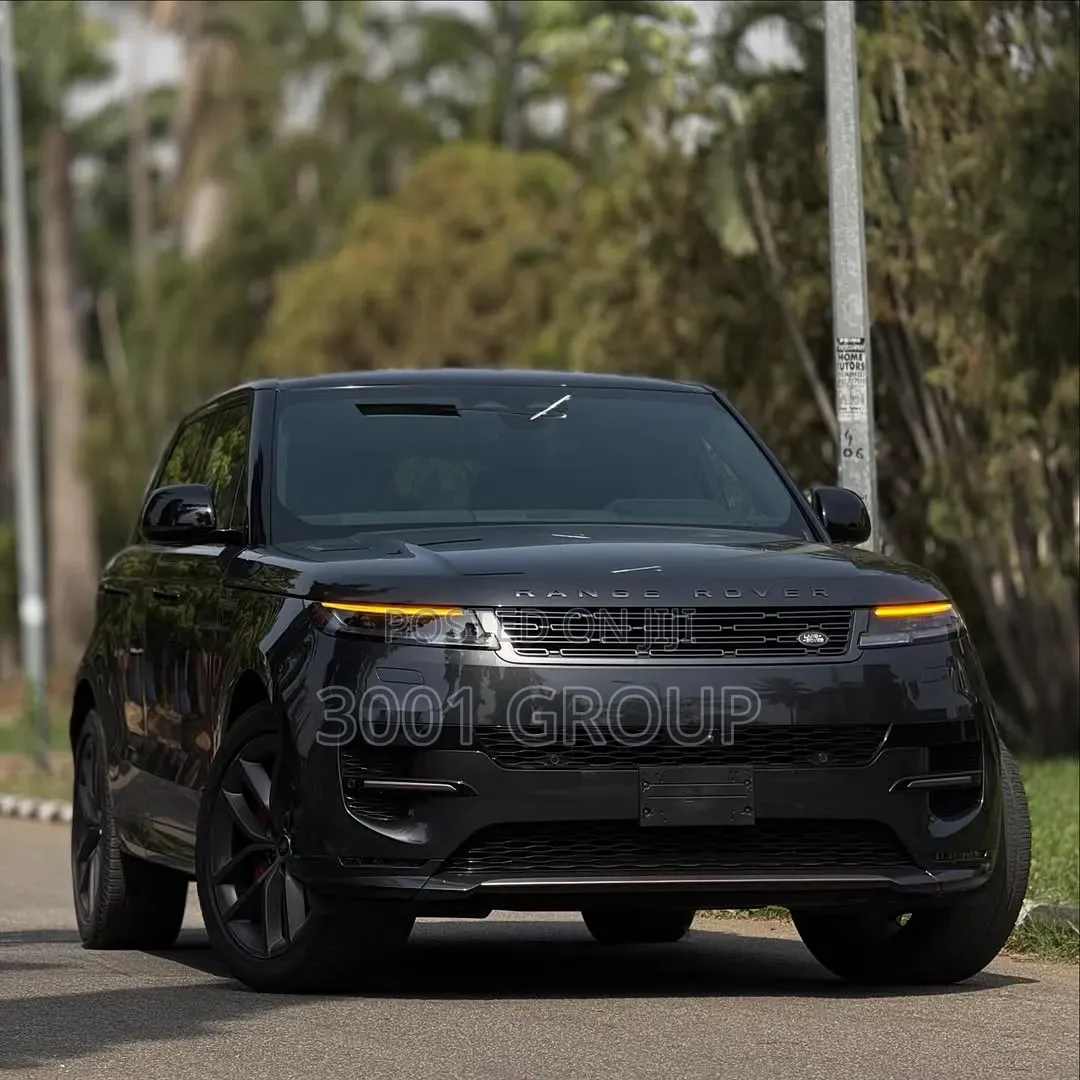 Land Rover Range Rover Velar 2025 Black