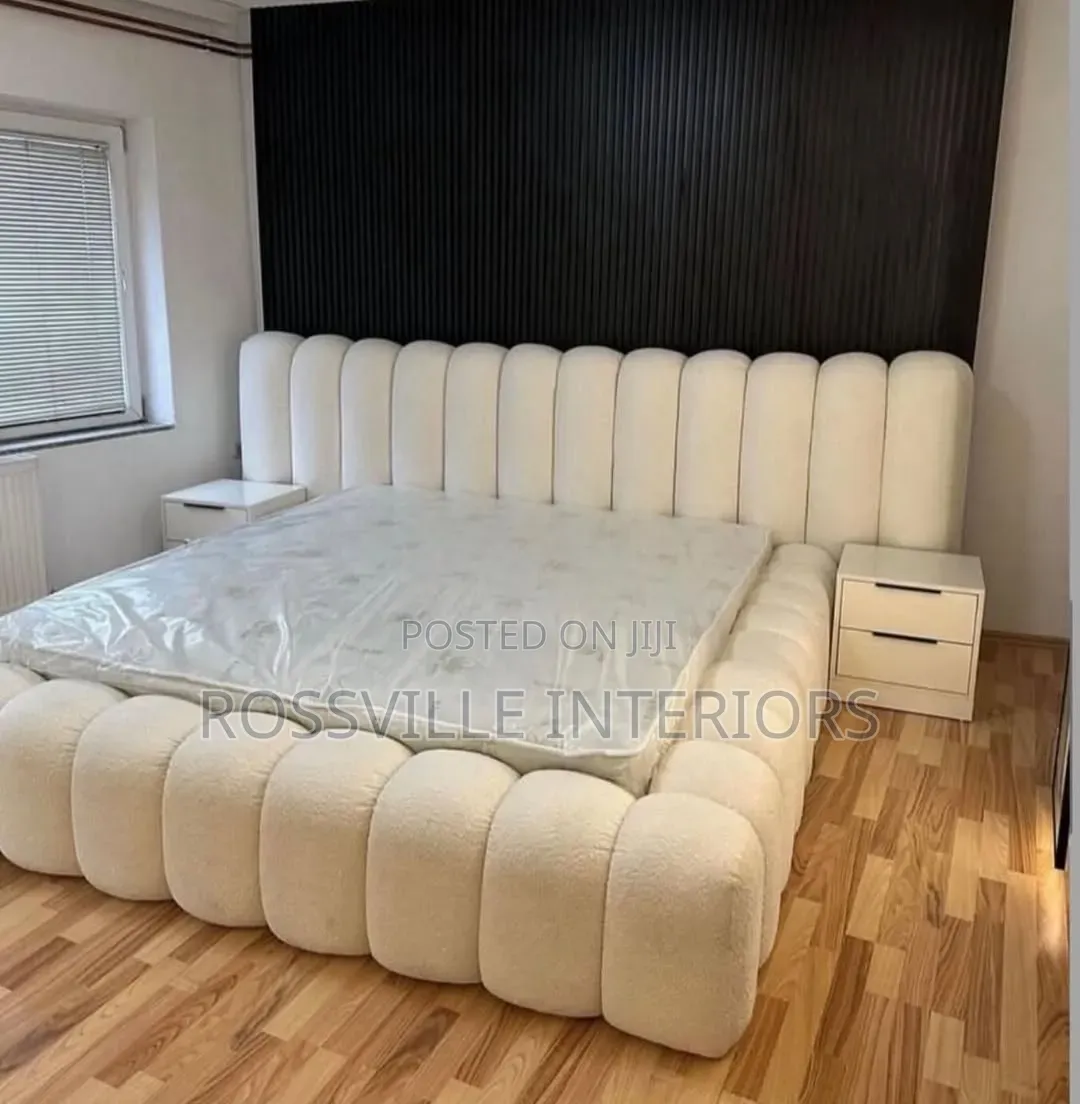 Elegant 4.5ftby6ft Bedframe