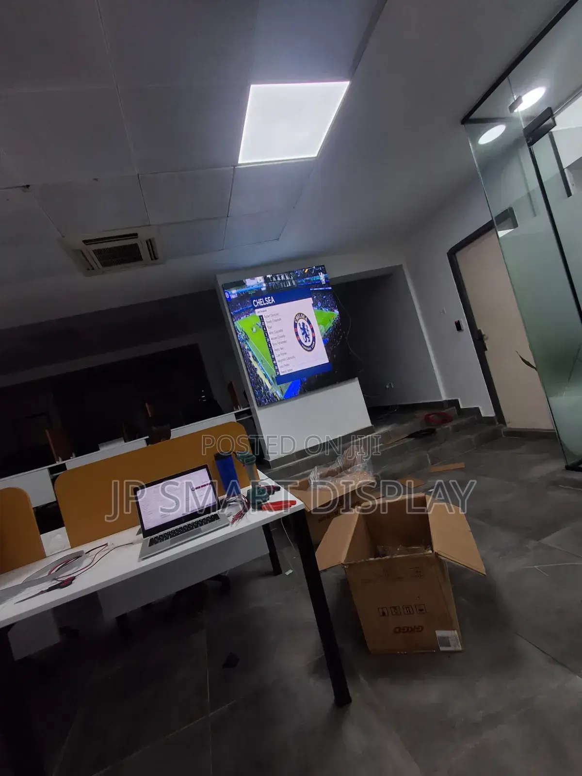 Big Screen for Office