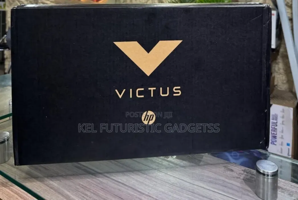 New Laptop HP Victus 15 8GB Intel Core i5 HDD+SSD 512GB