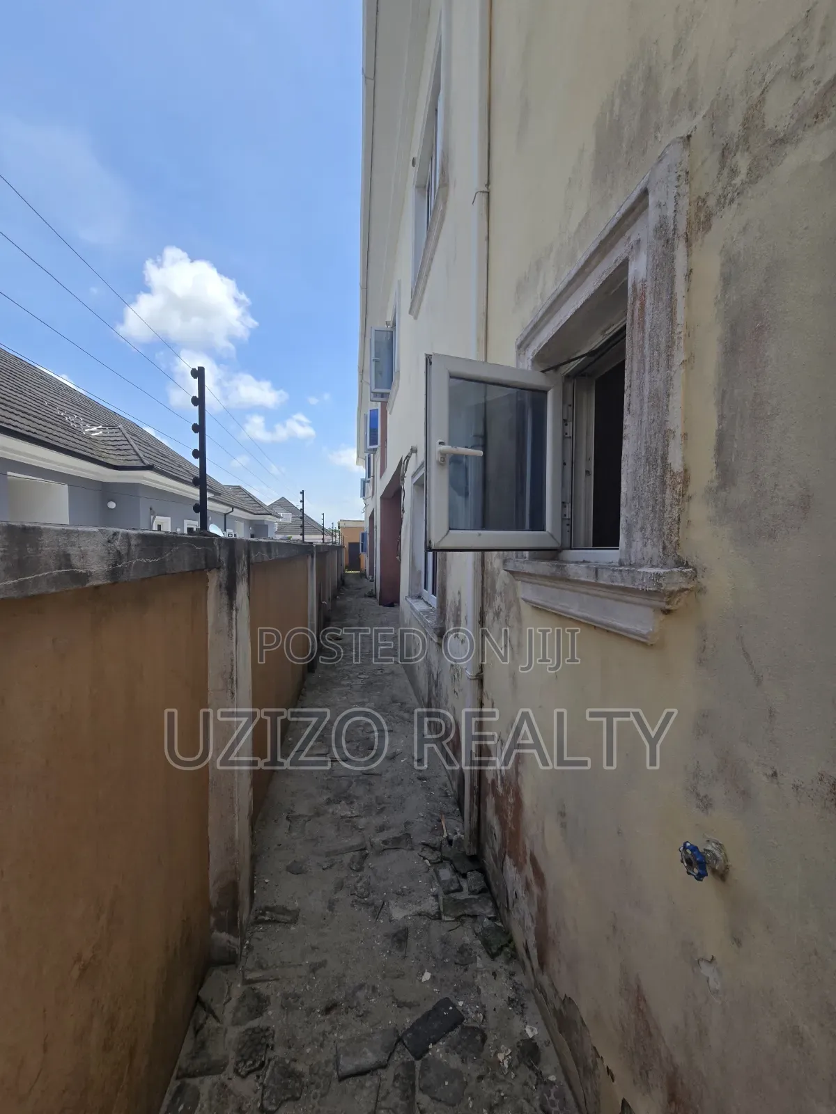 Furnished 3bdrm Apartment in Oribanwa, Awoyaya for sale