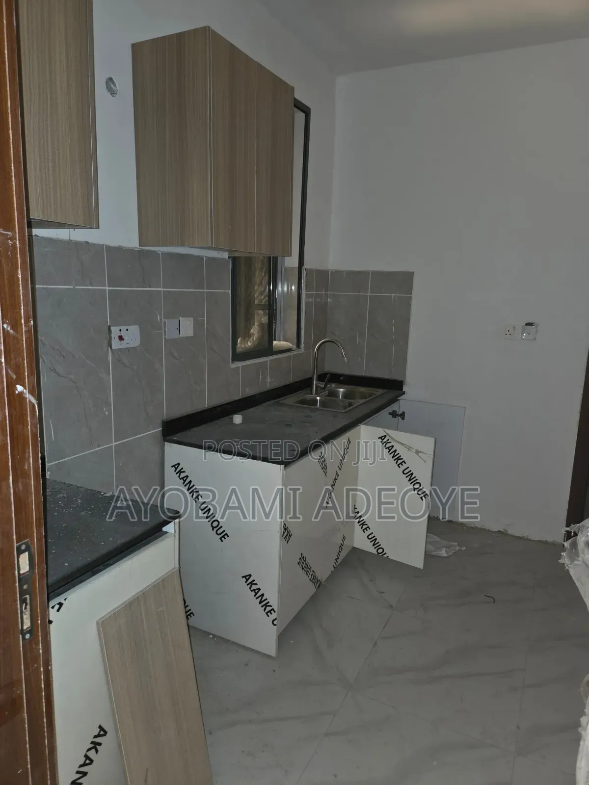 3bdrm Block of Flats in The Apartment for sale