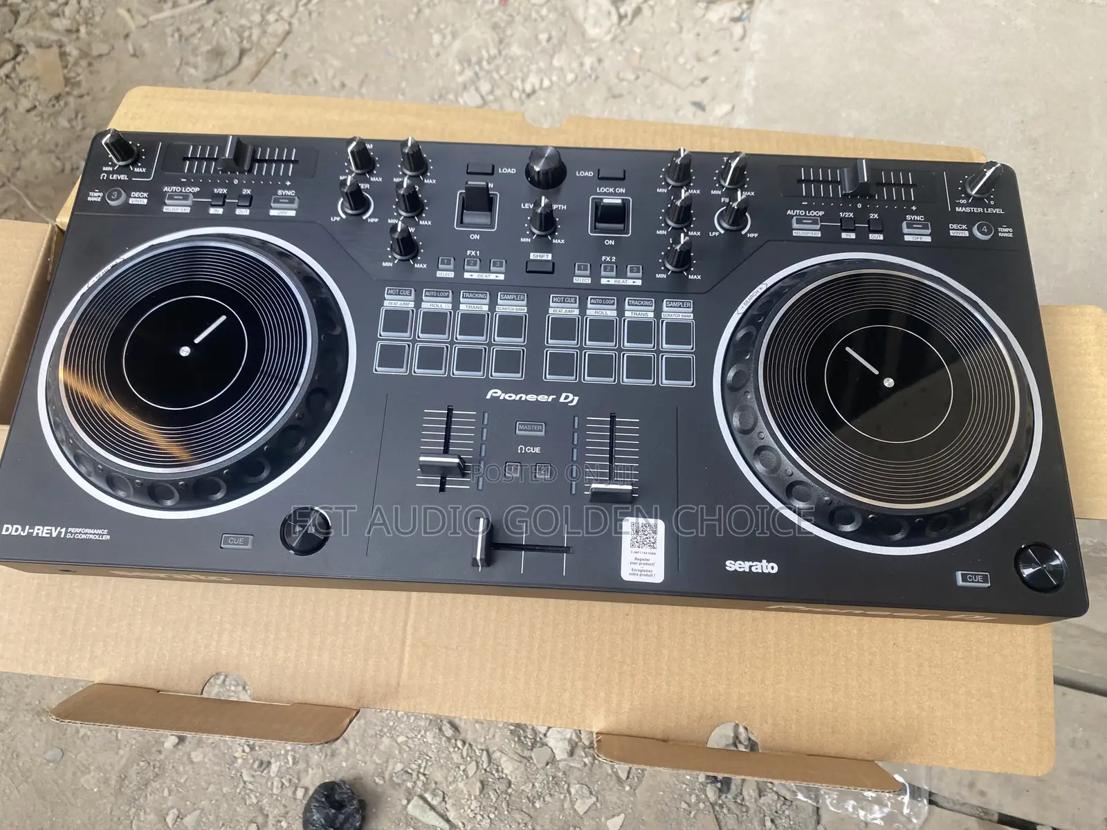 Pioneer DDJ-Rev1 Dj Controller (Rev1 Dj Pioneer)
