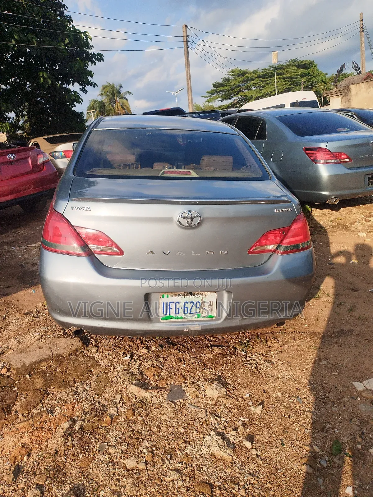 Toyota Avalon Limited 2007 Blue
