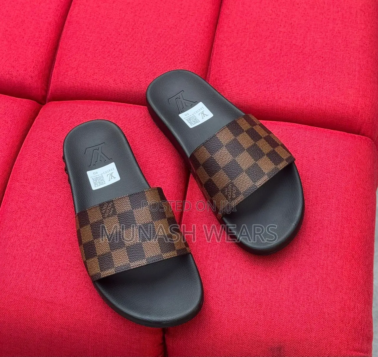 Louis Vuitton Slide 40-46 Available