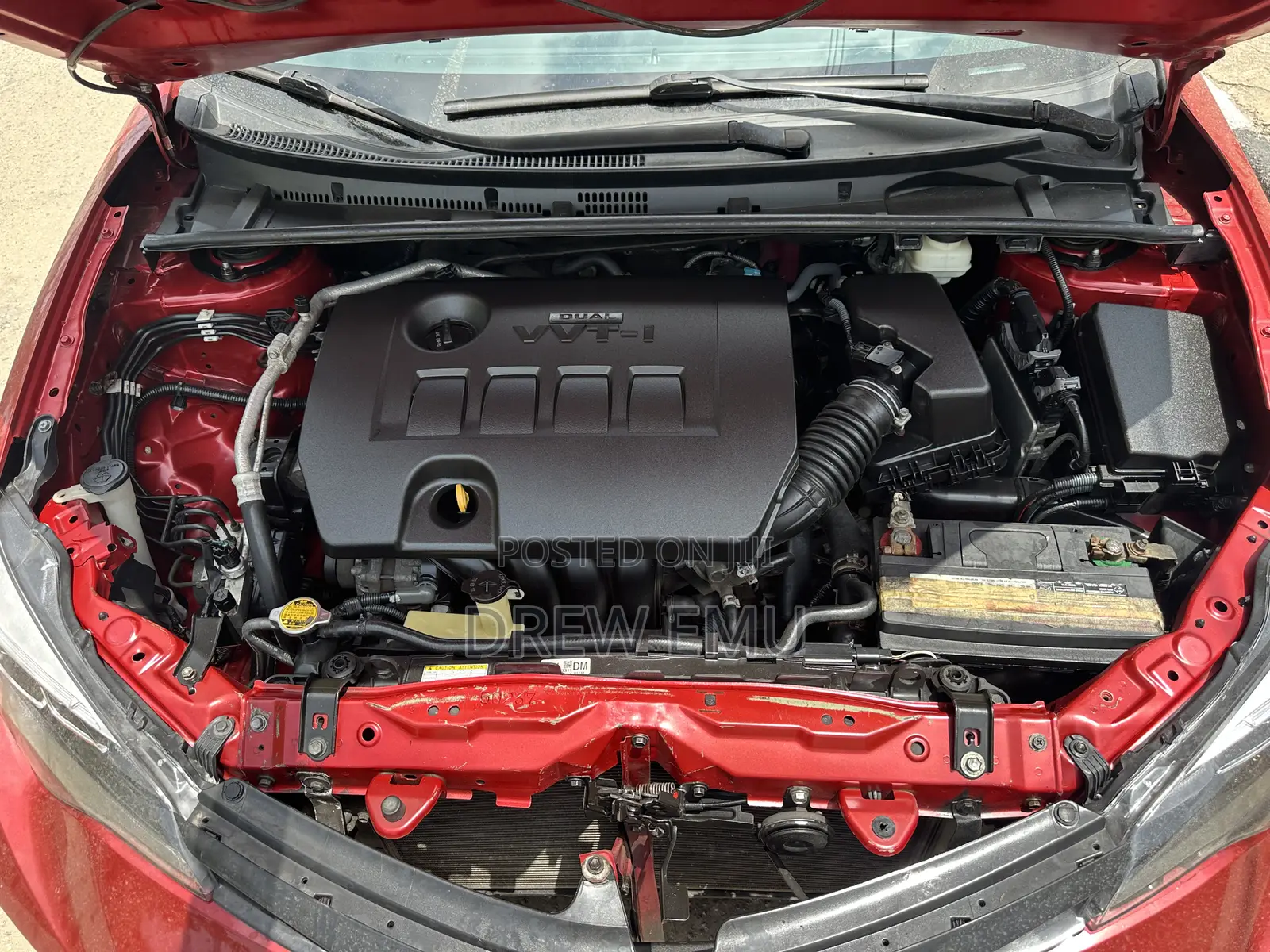 Toyota Corolla LE 4dr Sedan (1.8L 4cyl CVT) 2015 Red