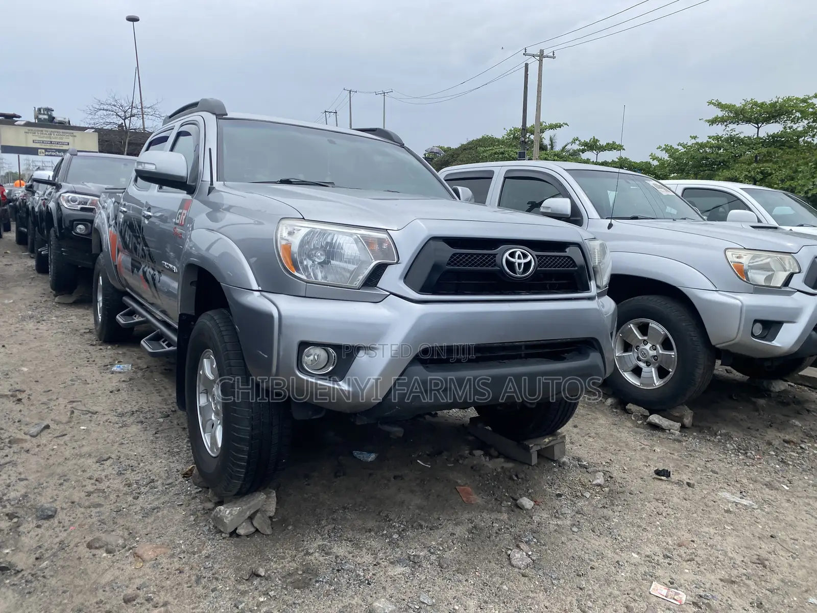 Toyota Tacoma V6 4dr Double Cab 4WD 5.0 ft. SB (4.0L 6cyl 5A) 2015