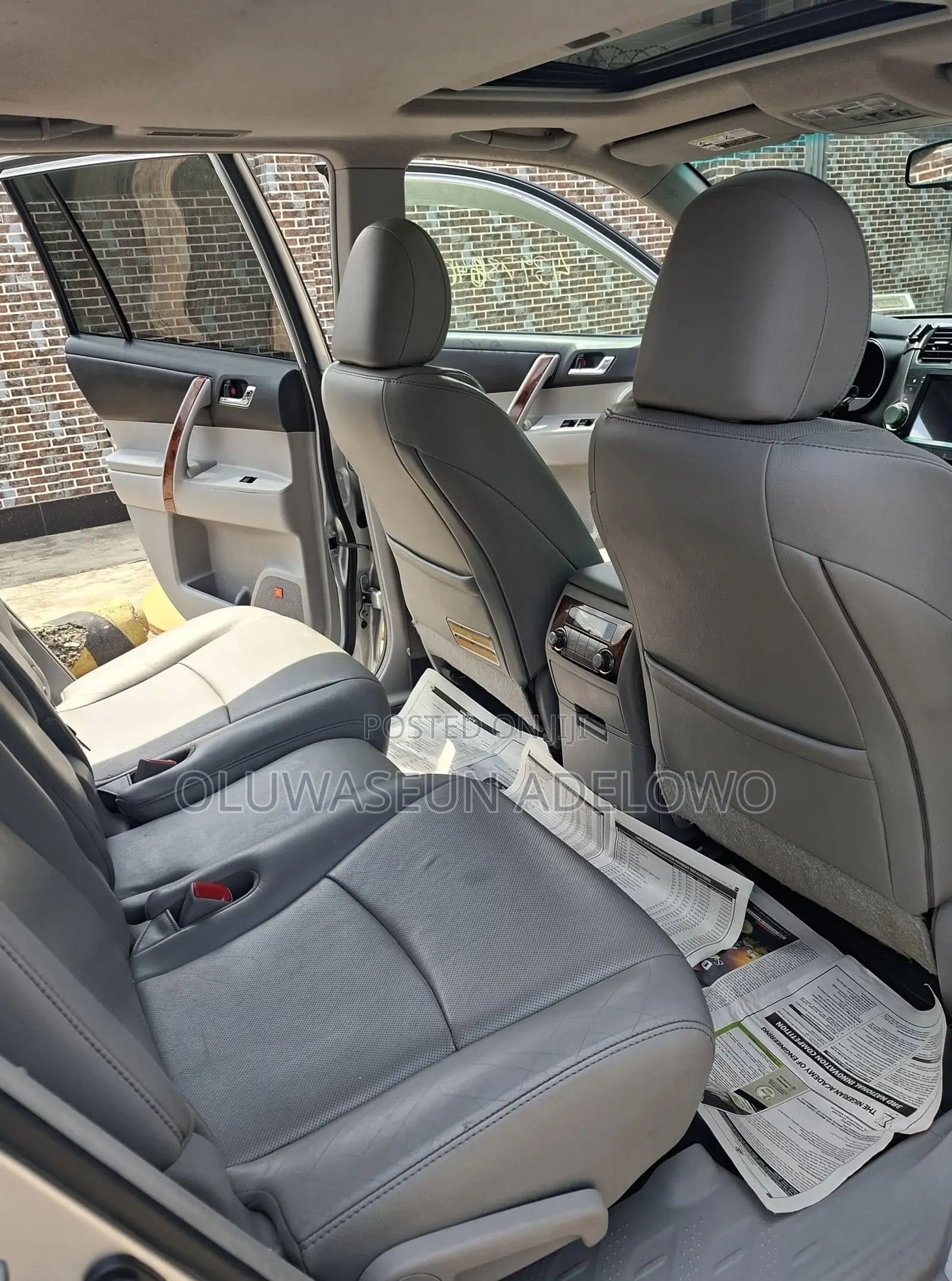 Toyota Highlander Limited 2012 Silver