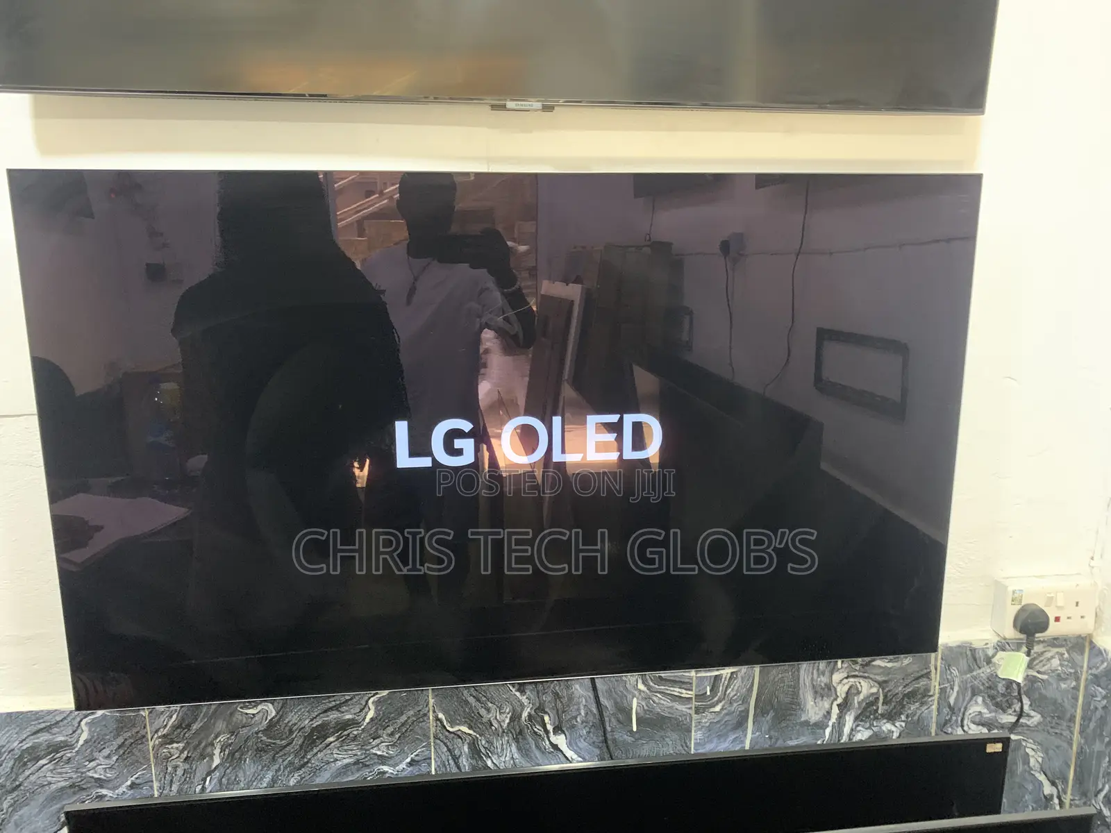 55inches Oled Smart Tv Slime Super Picture Quality 