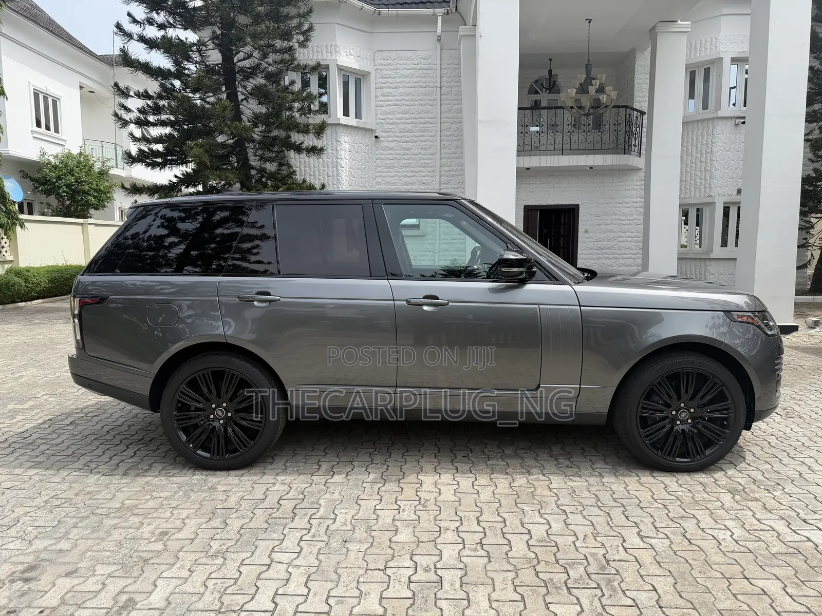 Land Rover Range Rover 5.0L Supercharged 2018 Gray