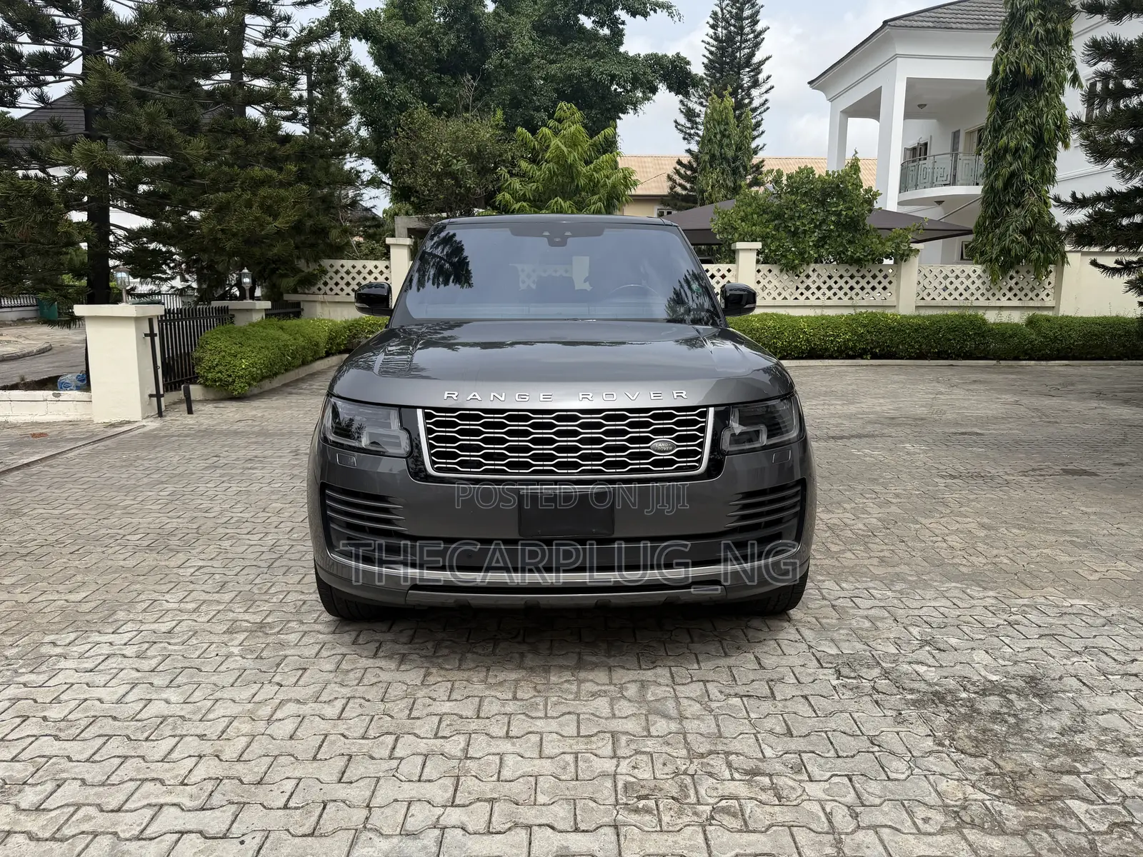 Land Rover Range Rover 5.0L Supercharged 2018 Gray
