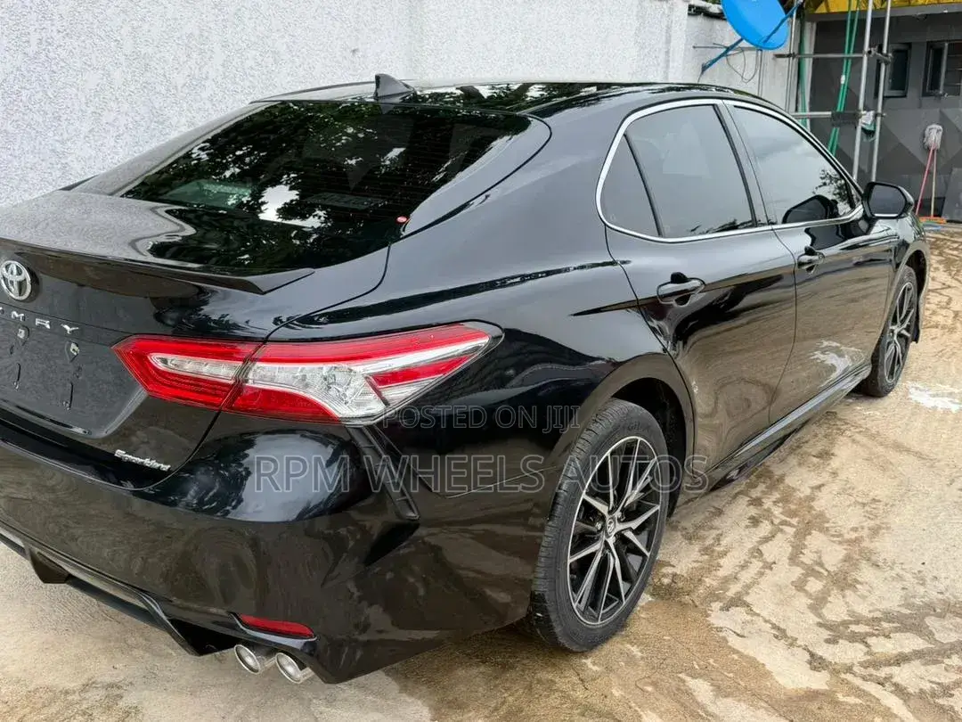 Toyota Camry 2022 Black