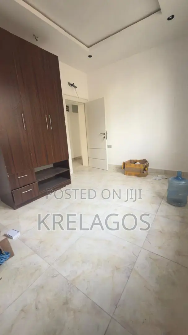 2bdrm Apartment in Ikate for sale