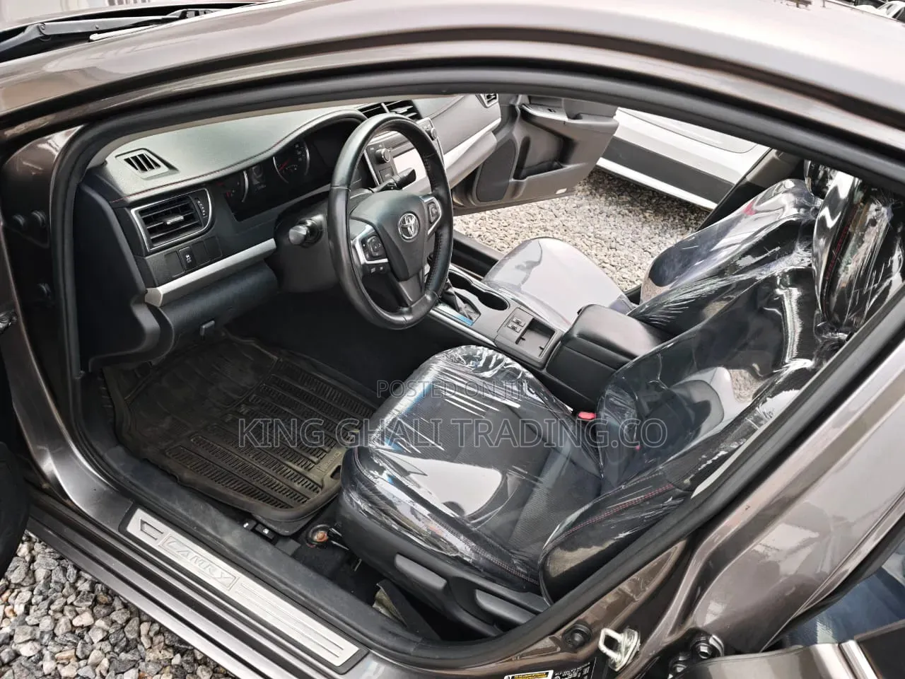 Toyota Camry 2017 Gray