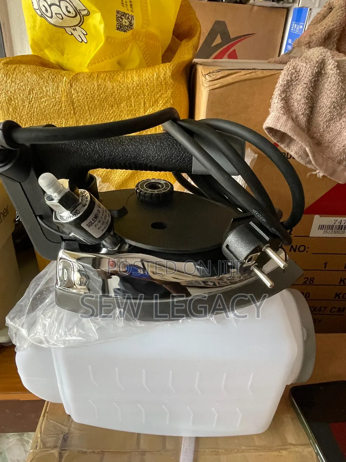 Amuro Brother Industrial Steam Iron