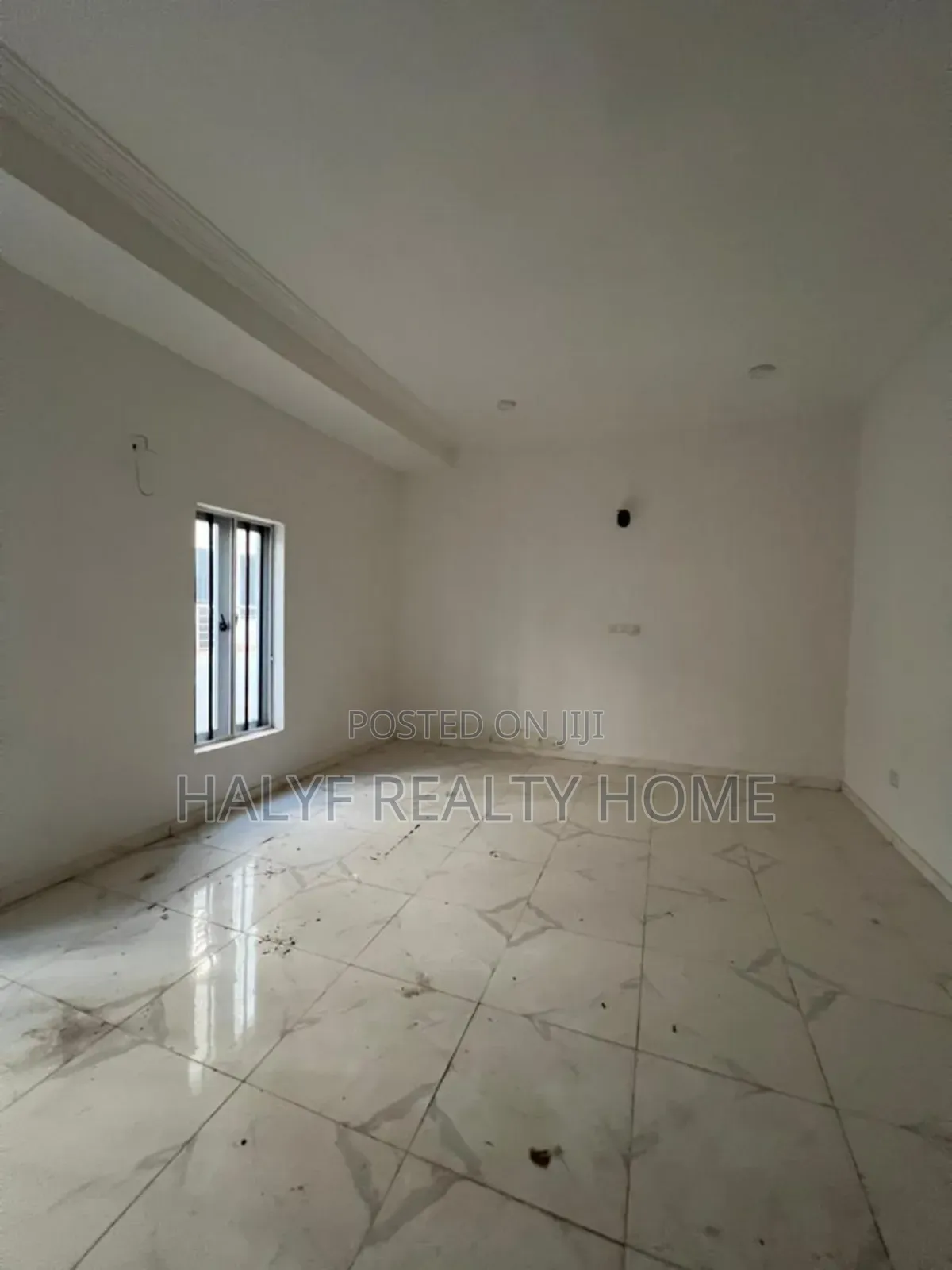 5bdrm Townhouse / Terrace in Terrace, Gudu for rent
