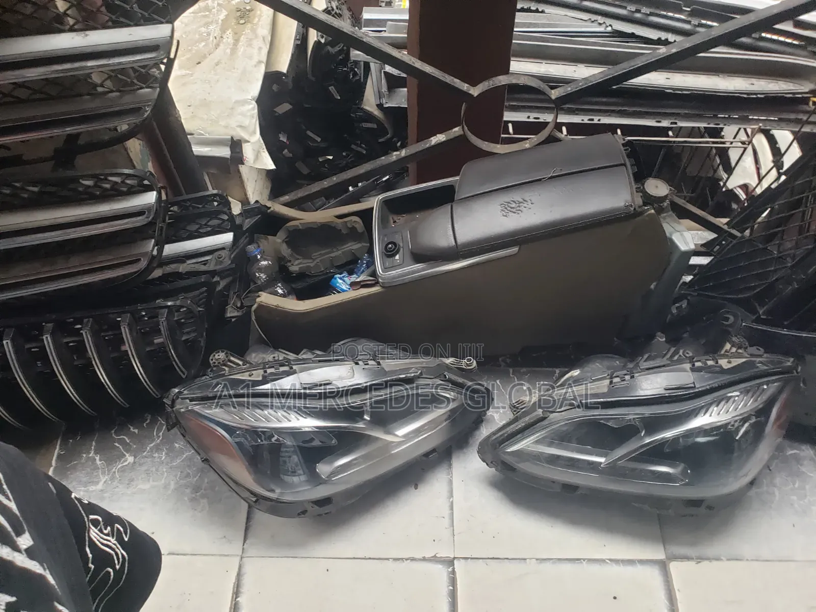 Mercedes-Benz E350 W212 Headlights 2014