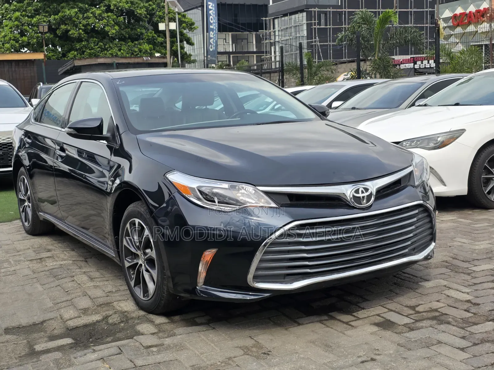Toyota Avalon XLE FWDSedan (3.6L 6cyl 6A) 2016 Gray