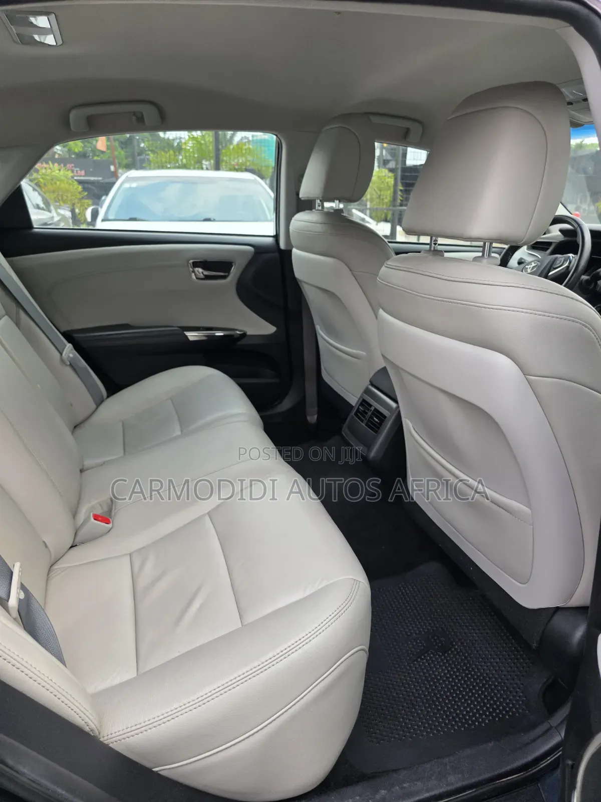 Toyota Avalon XLE FWDSedan (3.6L 6cyl 6A) 2016 Gray