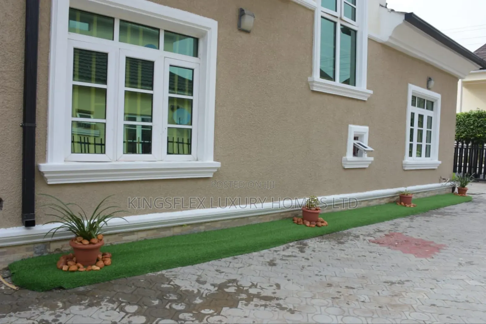 4bdrm Duplex in River Park Estate, Lugbe District for sale