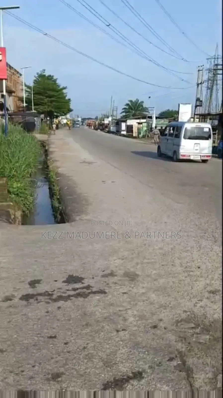 For Sale : 700 SQMTRS on Major Eliozu Road, Ph