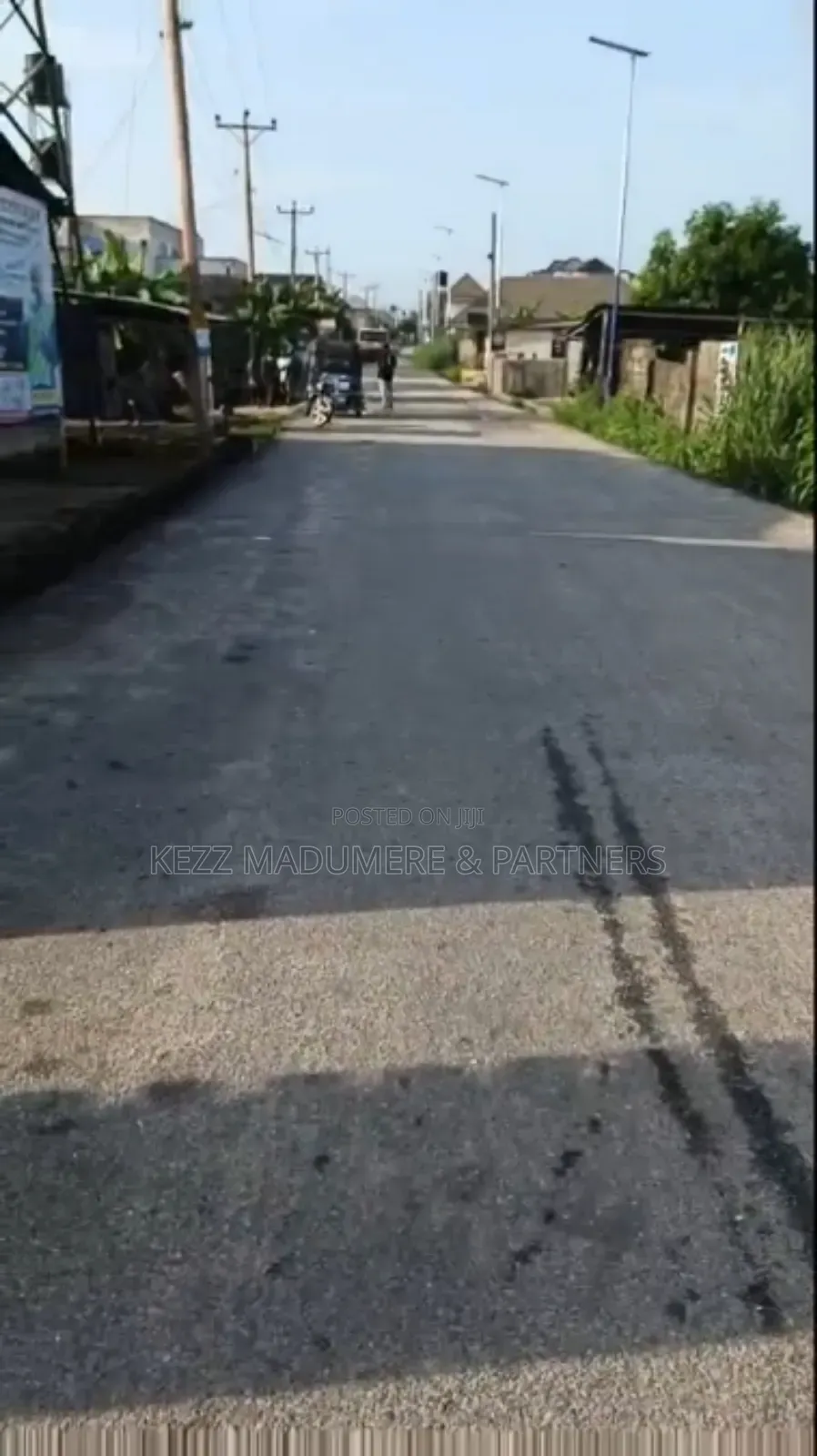 For Sale : 700 SQMTRS on Major Eliozu Road, Ph