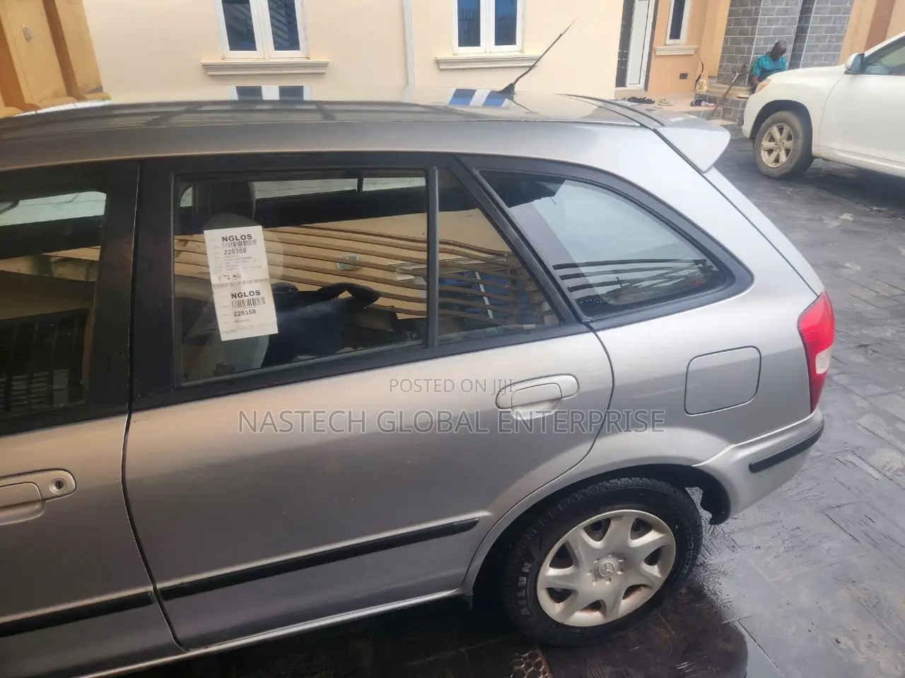 Mazda 323 1.6 2002 Silver