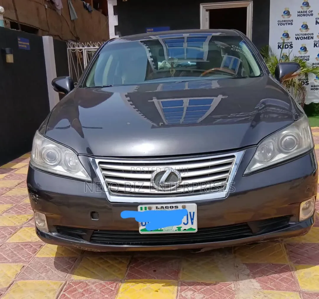 Lexus ES 350 2011 Gray