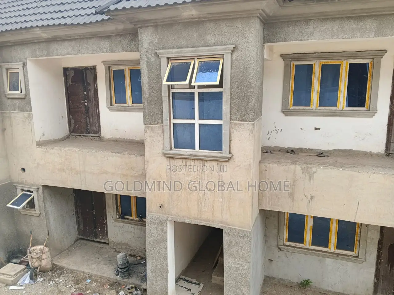 2bdrm Block of Flats in Lugbe, FHA for sale