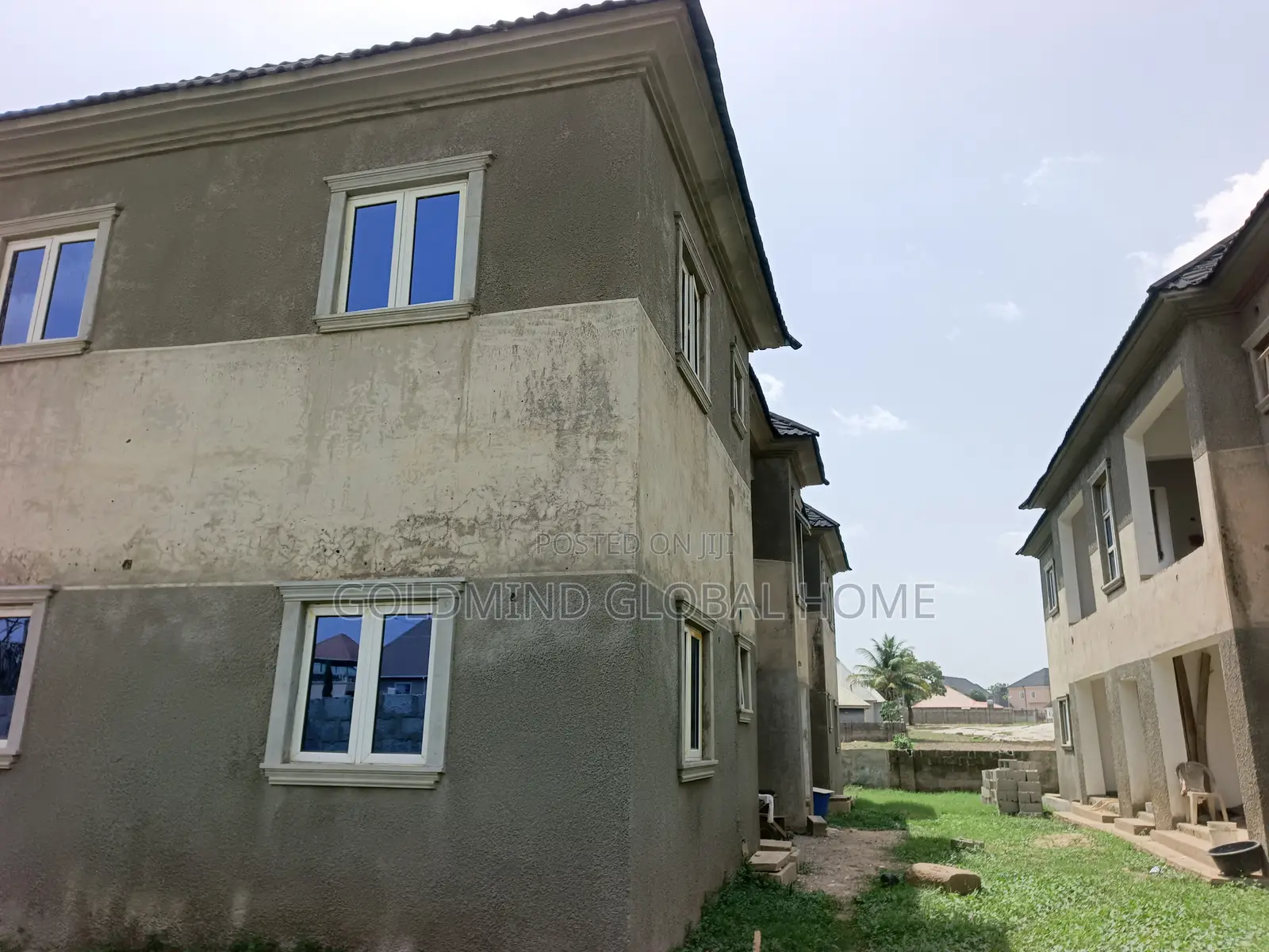 2bdrm Block of Flats in Lugbe, FHA for sale