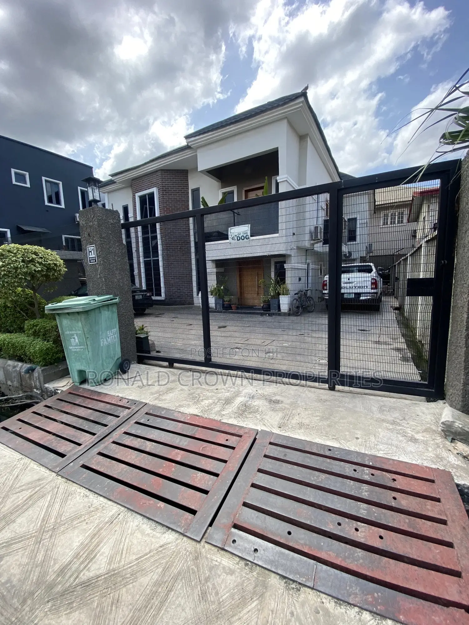 4bdrm Duplex in Ifako-Gbagada for sale