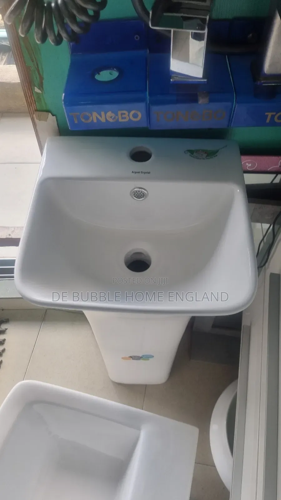 Standing Wash Hand Basin