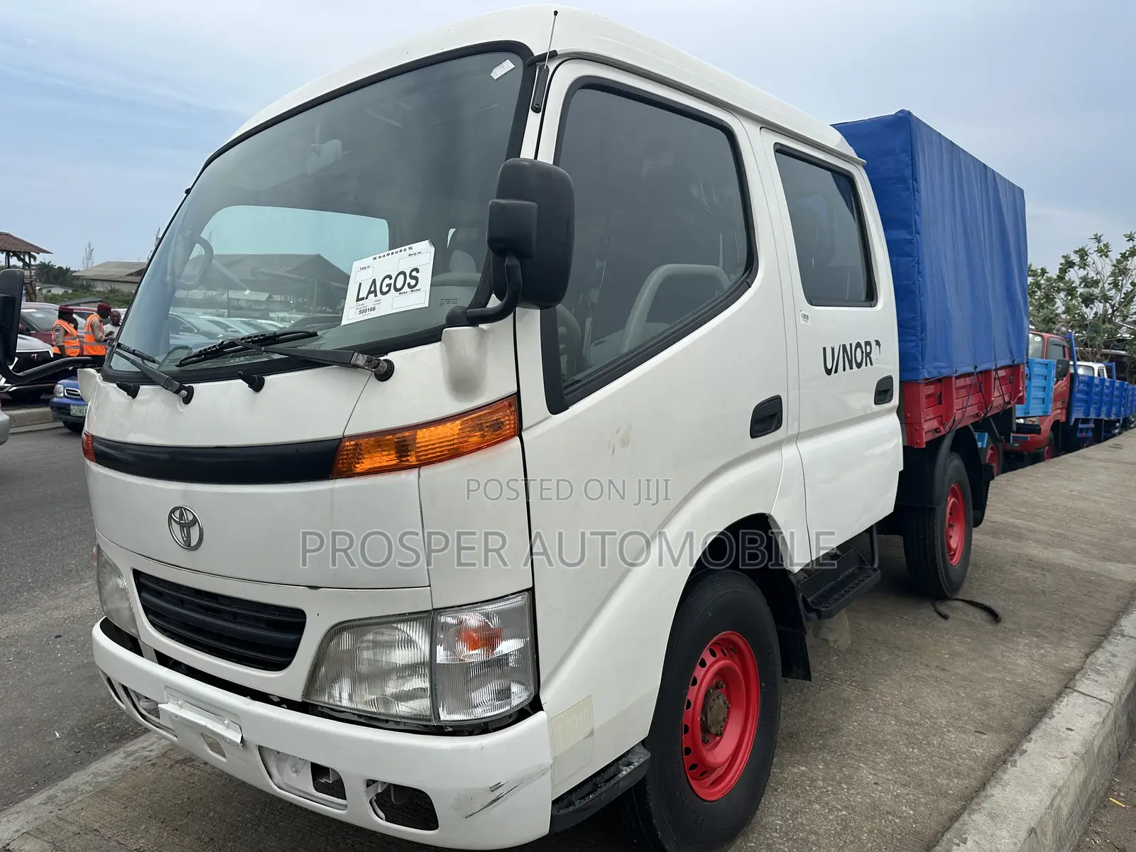 Double Cabin Toyota Dyna 150