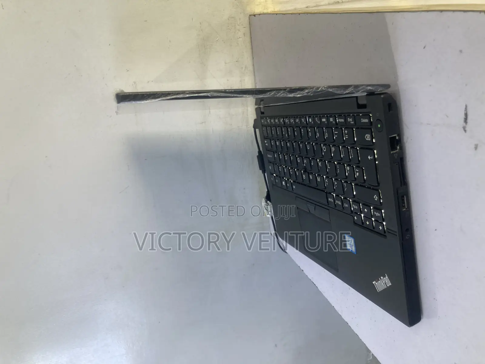 Laptop Lenovo ThinkPad X260 8GB Intel Core i5 SSD 160GB