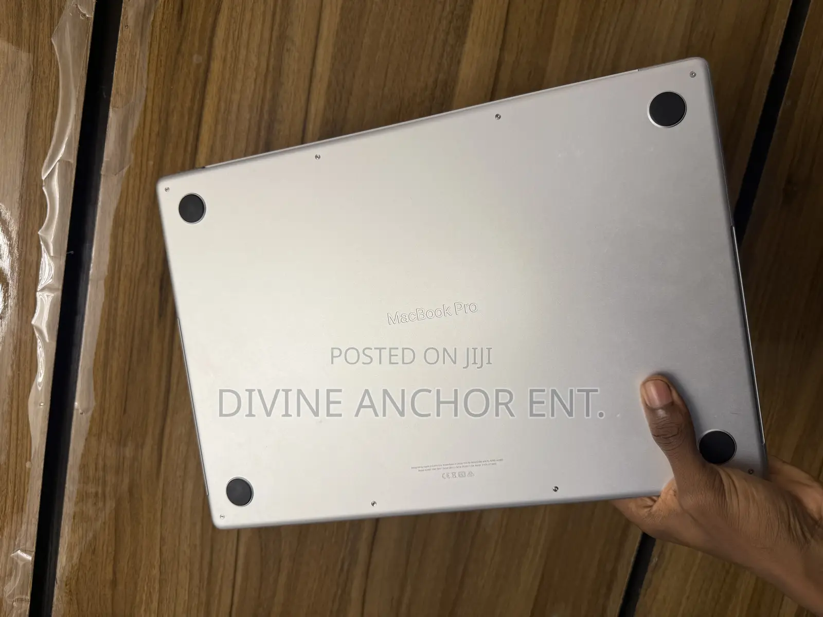 Laptop Apple MacBook Pro 2021 M1 16GB Apple M1 Pro SSD 1T