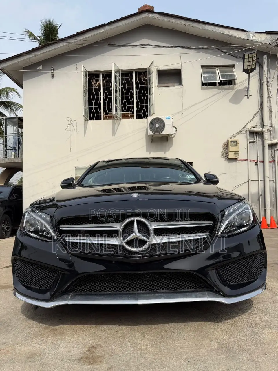 Mercedes-Benz C300 Luxury Sedan RWD (2.0L 4cyl 7A) 2016 Black